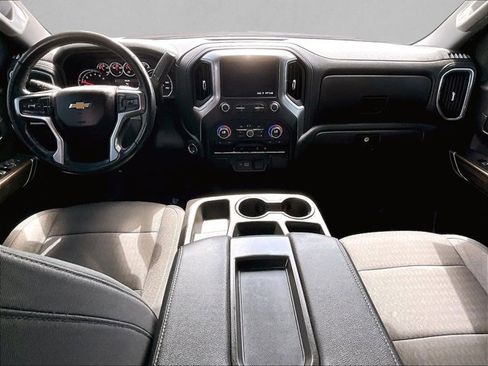 Used 2021 Chevrolet Silverado 1500 LT image 16