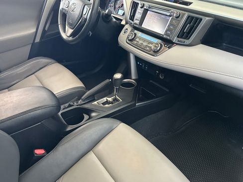Used 2013 Toyota RAV4 Limited AWD/4WD image 16
