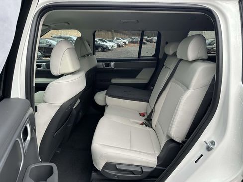 New 2026 Hyundai Santa Fe SE image 13