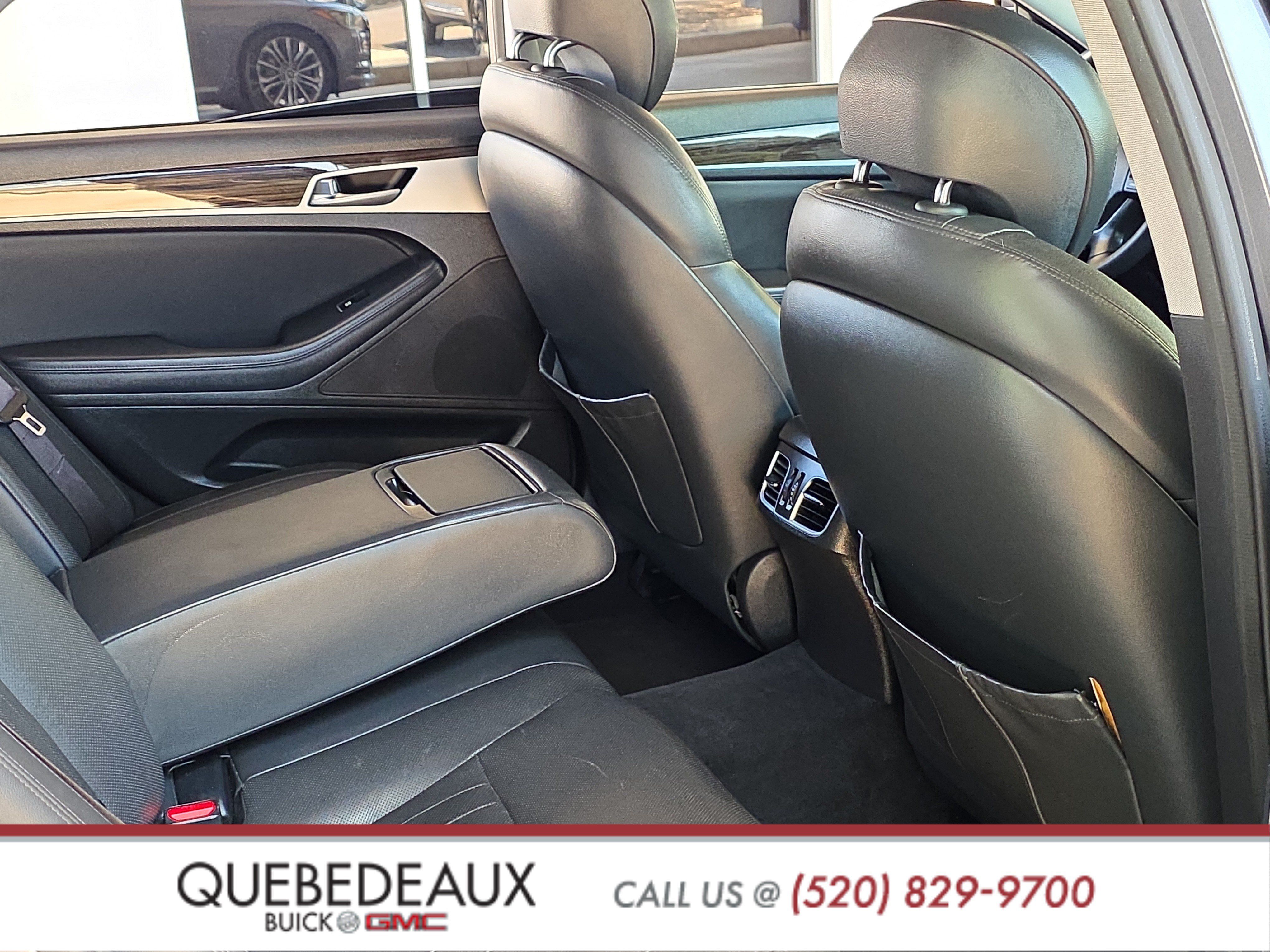 Used 2015 Hyundai Genesis 3.8 RWD image 26