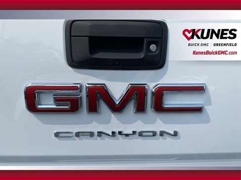 Used 2022 GMC Canyon Elevation image 7