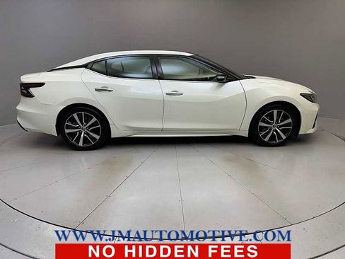 Used 2019 Nissan Maxima 3.5 SL w/ Floor Mat Group image 6