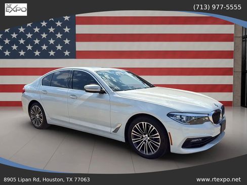 Used 2018 BMW 530i image 2