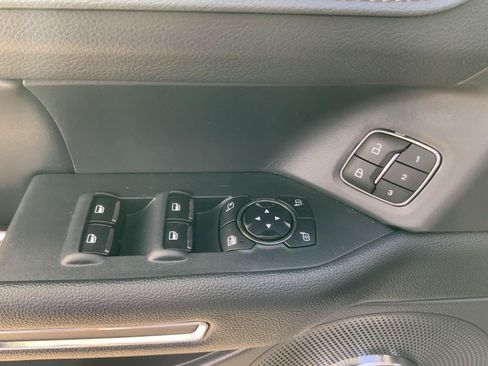 Used 2024 Ford Expedition Max XLT AWD/4WD image 22