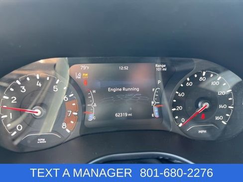 Used 2023 Jeep Compass Trailhawk AWD/4WD image 17