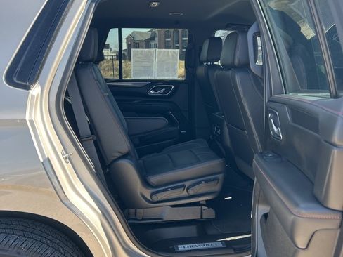 Used 2021 Chevrolet Tahoe RST w/ Luxury Package image 9