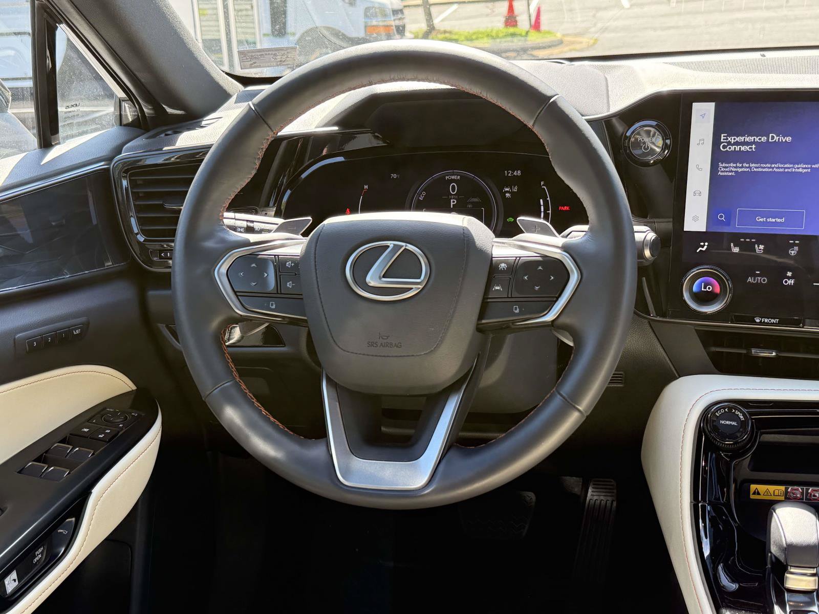 Used 2024 Lexus NX 350h AWD image 9