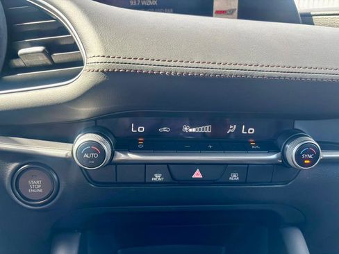 Used 2023 MAZDA MAZDA3 s image 22