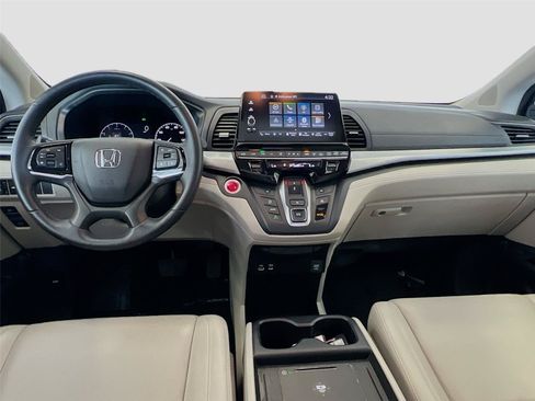 Certified 2025 Honda Odyssey EX-L image 32