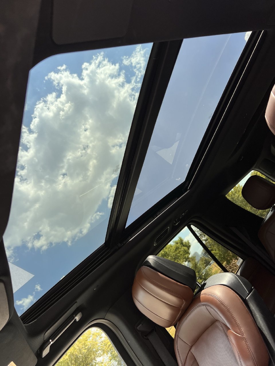Used 2025 Lincoln Navigator Reserve AWD/4WD image 19
