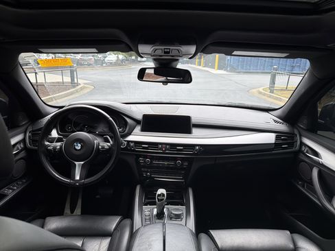 Used 2019 BMW X6 sDrive35i RWD image 18