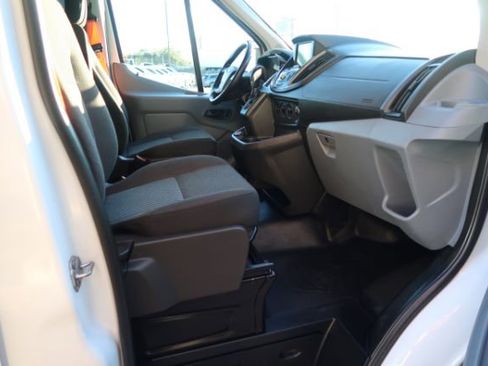 Used 2019 Ford Transit 150 130 Medium Roof image 10