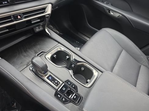 Certified 2023 Lexus RX 350 Premium Plus w/ Accessory Package AWD/4WD image 25