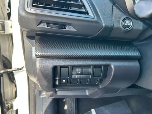 Used 2019 Subaru Impreza 2.0i Premium image 18