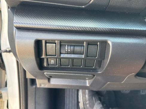 Used 2019 Subaru Impreza 2.0i AWD/4WD image 21