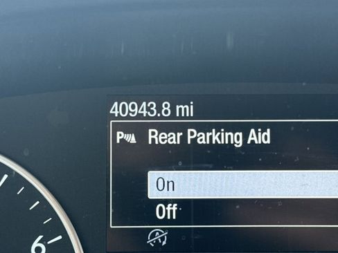 Used 2018 Ford EcoSport SE image 5