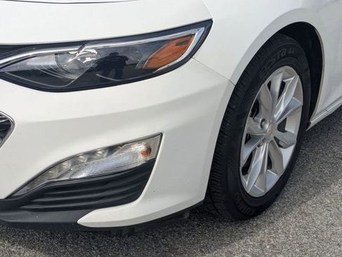 Used 2024 Chevrolet Malibu LT FWD image 12