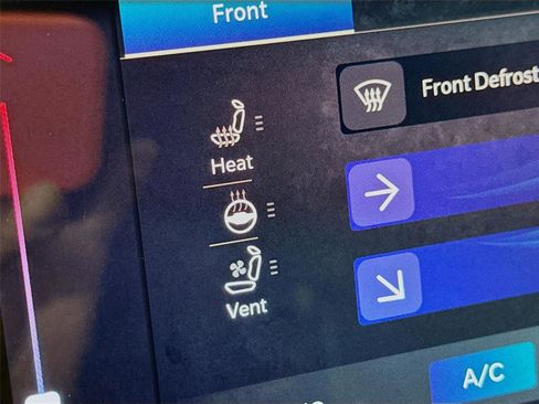 Used 2023 Jeep Grand Wagoneer L Series II w/ Rear Seat Video Group 1 image 15