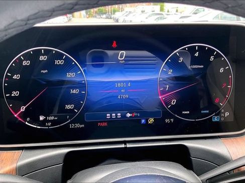 Used 2026 Mercedes-Benz C 300 4MATIC Sedan image 22