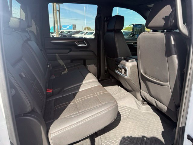 Used 2024 Chevrolet Silverado 3500 High Country w/ High Country Premium Package AWD/4WD image 21