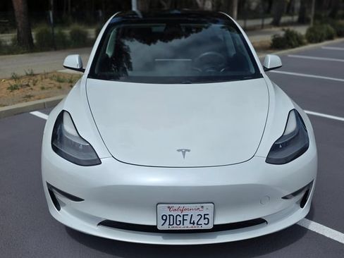 Used 2021 Tesla Model 3 Standard Range Plus RWD image 37
