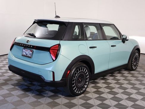 Used 2025 MINI Cooper S image 4