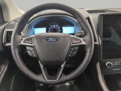 Used 2024 Ford Edge SEL w/ Convenience Package AWD/4WD image 6