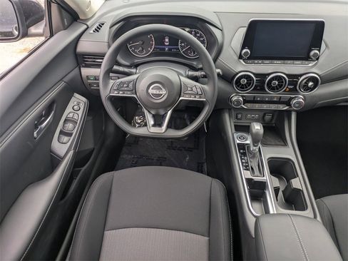 New 2025 Nissan Sentra SV image 15