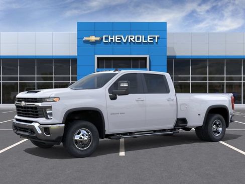 New 2026 Chevrolet Silverado 3500 LT w/ All Star Edition AWD/4WD image 2
