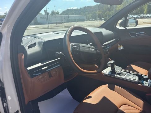 New 2026 Kia Sportage X-Line w/ X-Line Technology Package image 27
