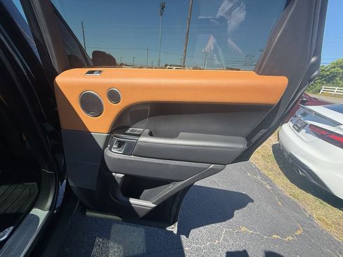 Used 2019 Land Rover Range Rover Sport Supercharged AWD/4WD image 20