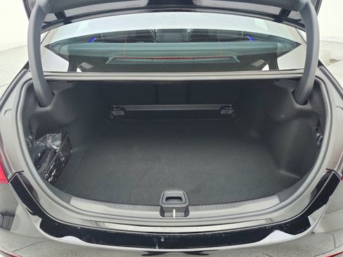 Certified 2025 Mercedes-Benz C 300 Sedan image 29