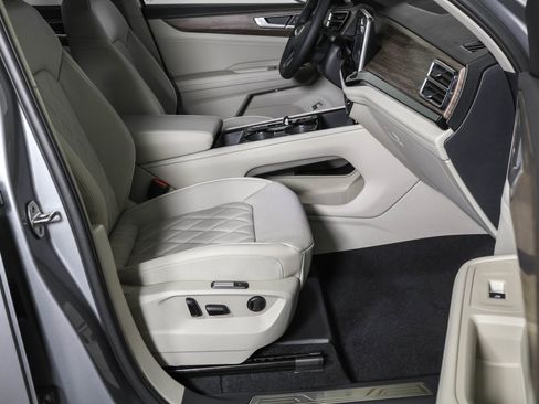 New 2026 Volkswagen Atlas SEL Premium R-Line AWD/4WD image 45