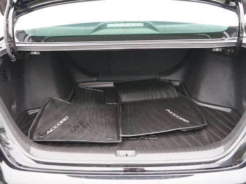 Used 2023 Honda Accord EX-L image 12