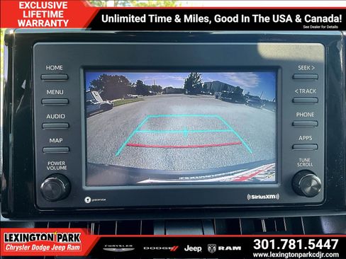 Used 2021 Toyota RAV4 XLE w/ Convenience Package AWD/4WD image 14