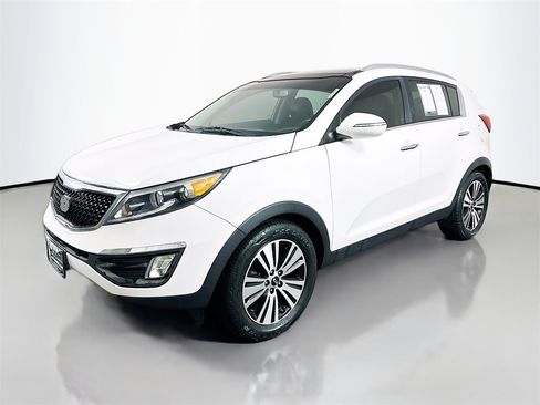Used 2016 Kia Sportage EX w/ EX Premium Package image 3