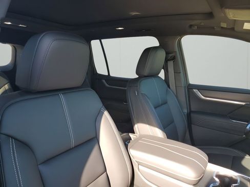 New 2026 GMC Acadia Elevation w/ Black Edition image 15