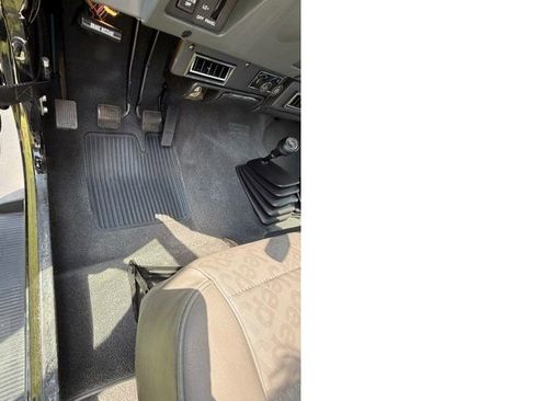 Used 1989 Jeep Wrangler 4WD image 15