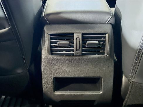 New 2026 Mitsubishi Outlander SE FWD image 18