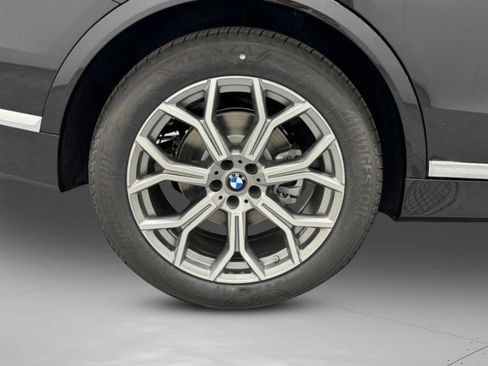New 2026 BMW X7 xDrive40i image 37