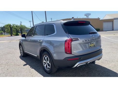 Used 2021 Kia Telluride EX w/ Towing Package image 9