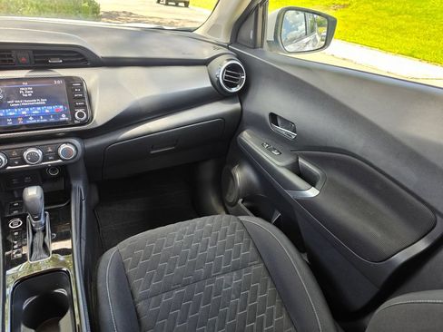 Used 2023 Nissan Kicks SV FWD image 17