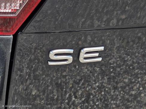 Used 2024 Volkswagen Tiguan SE FWD image 30
