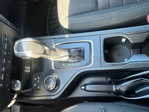 Used 2019 Ford Ranger XLT w/ Equipment Group 302A Luxury image 24