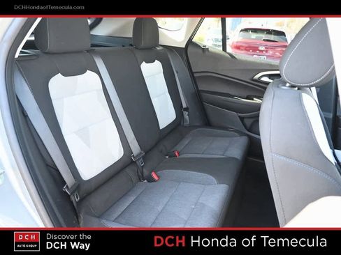 Used 2024 Chevrolet Trax LS w/ Driver Confidence Package image 20