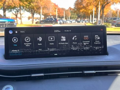 Used 2025 Genesis GV70 3.5T Sport w/ Sport Advanced Package image 36