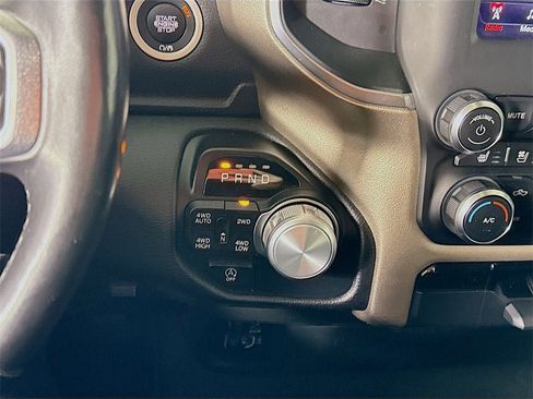 Used 2019 RAM 1500 Laramie image 10