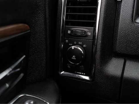 Used 2013 RAM 3500 Laramie w/ Convenience Group image 22
