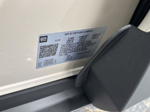 New 2026 Chevrolet Trax ACTIV w/ Sunroof Package image 34