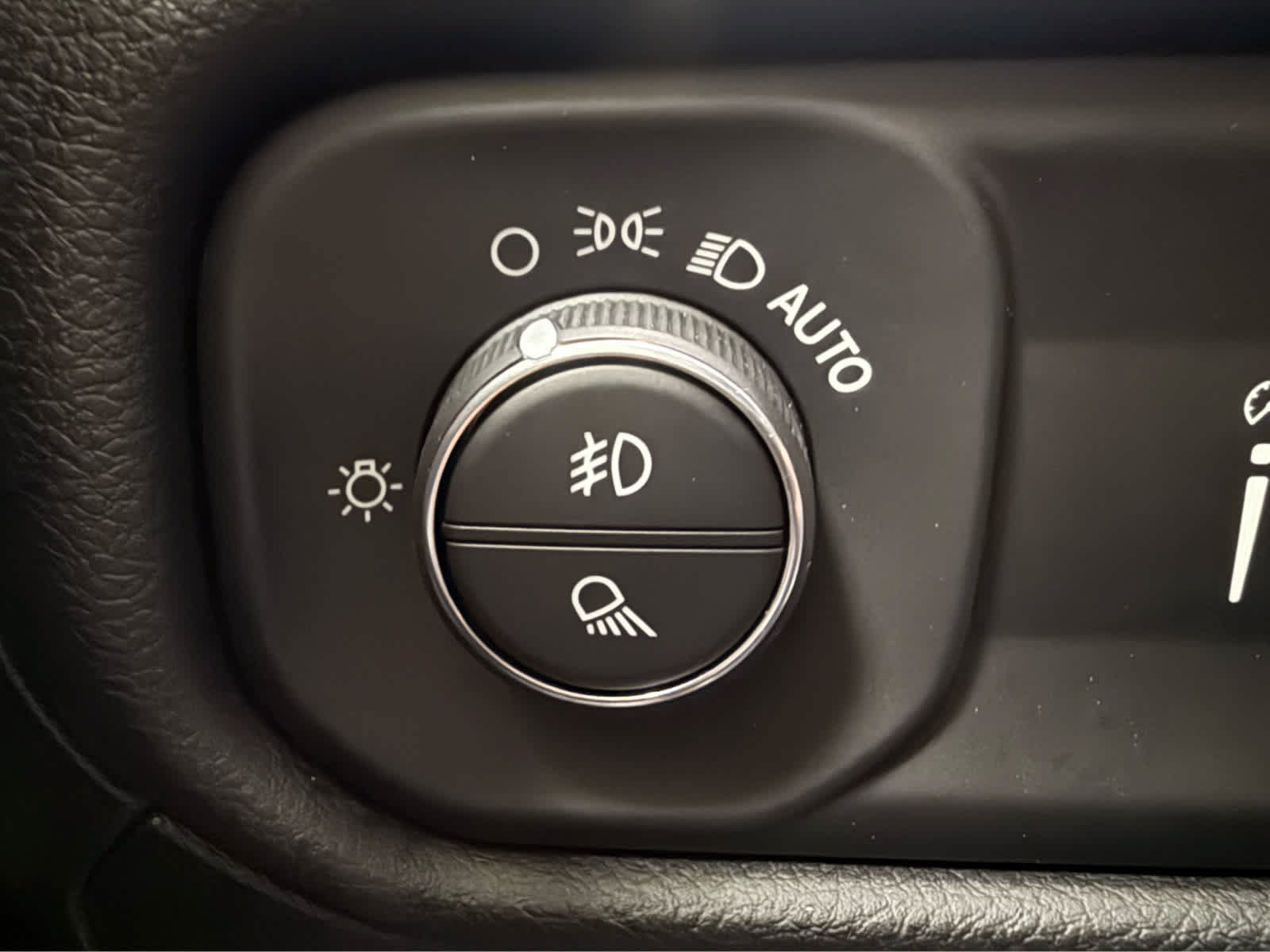 Used 2021 RAM 1500 Big Horn AWD/4WD image 26